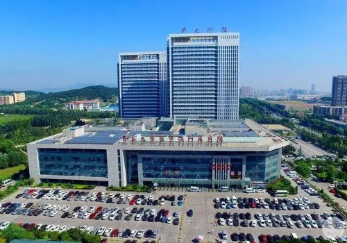 青医附院整形科价目表分享~整形专家信息与医院信息
