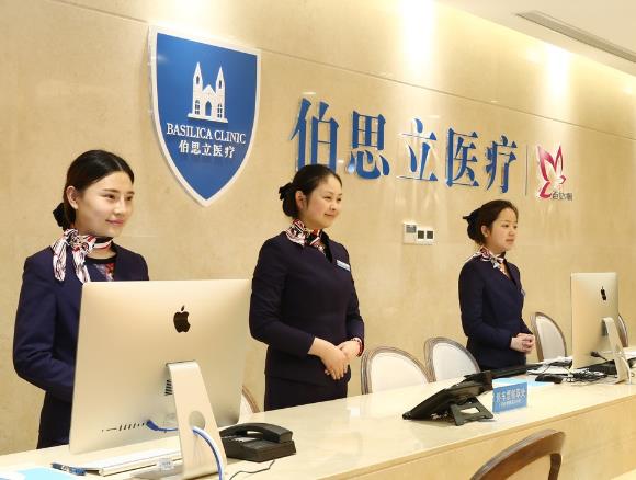 拉皮手术上海哪家医院？TOP8伯思立、艺星、伊莱美等专家齐聚！