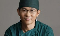 北京隆胸医生推荐!附上口碑好的医生的详细介绍!来看看吧!