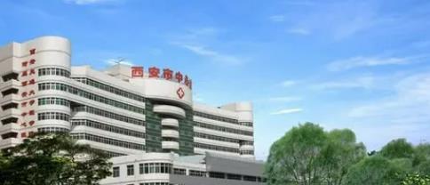 西安市中心医院眼科医术好吗?医生介绍,戳进来看一下近视眼矫正案例图吧!