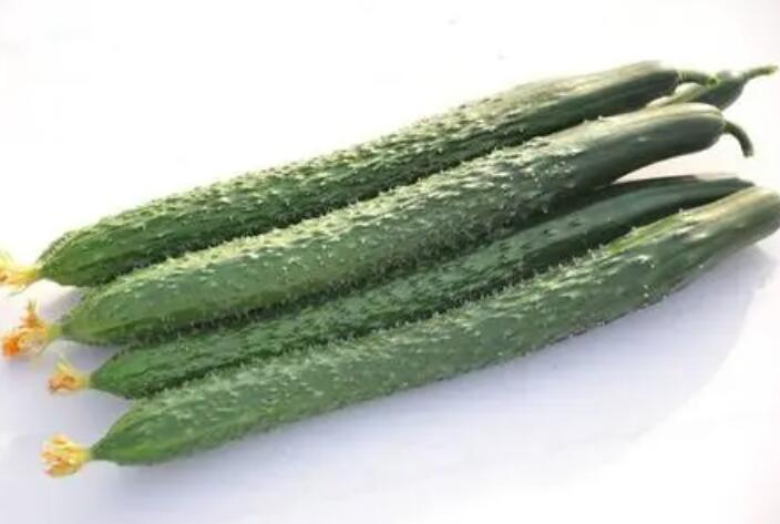 晚饭吃什么能减肥？附上一些减肥食材介绍！减肥人士必看！