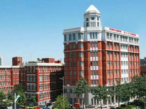 天津市口腔医院种植牙挂什么科室？内行人实测指南